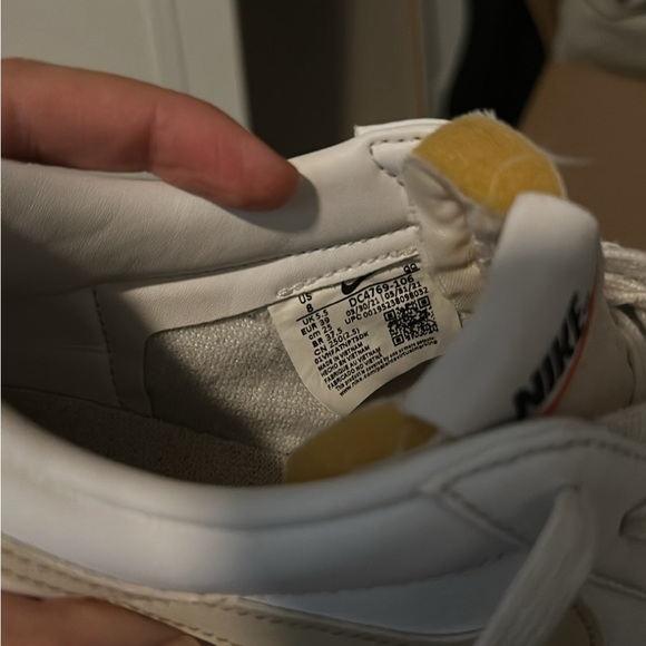 Nike Blazers Low - Picture 3 of 3